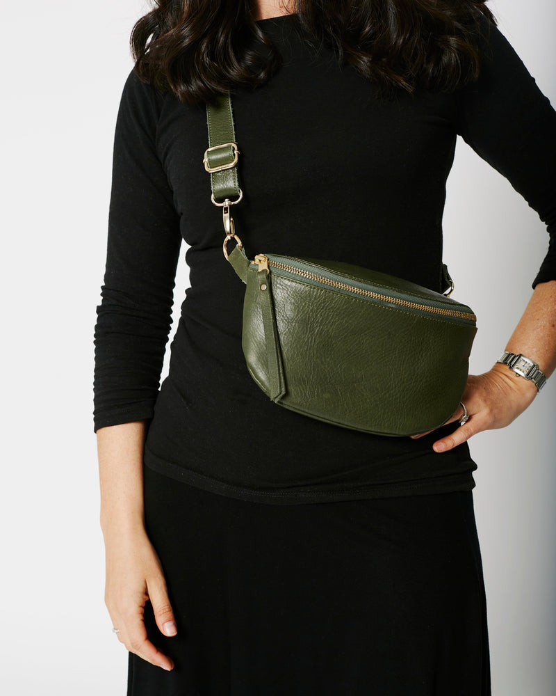 SF 2-Way-Bag (OLIVE) – Sarah Feldman | Modest Apparel | Cape Town